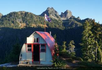 Mountain Lake Hut